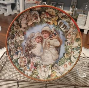 Christmas Angels plate 8.25" Victorian Christmas Memories by John Grossman 1993